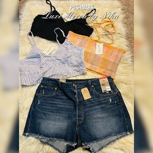 Bundle 📦Levi’s Denim Shorts & Universal Threads (3) Crop Tops